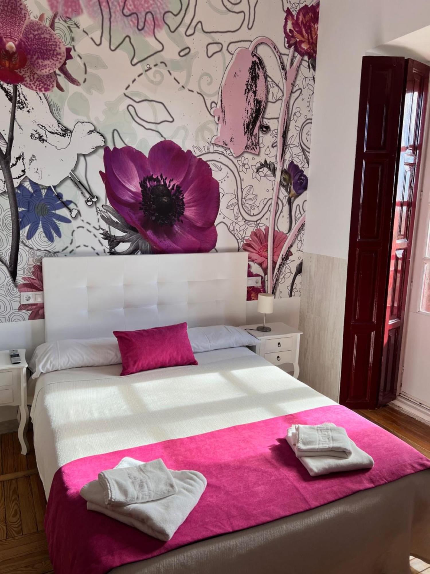 Casa Jardin El Colmenar Hotel Las Navas del Marqués Eksteriør billede